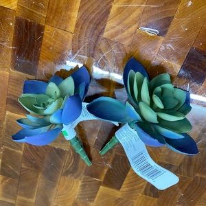 Lot of 6, Faux succulent florals for DIY
